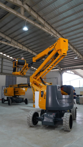 Boom Lift សម្រាប់ជួល