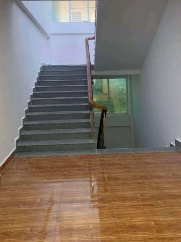 Building For Rent