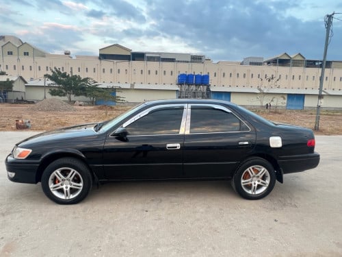 Camry 99,ABS កៅអុីចុច នៅតាខ្មៅ