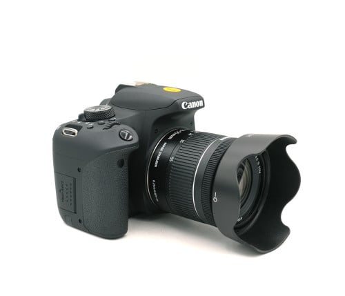 CANON EOS 800D KIT 18-55mm F/3.5-5.6 IS STM