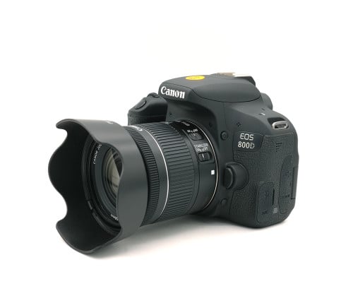 CANON EOS 800D KIT 18-55mm F/3.5-5.6 IS STM