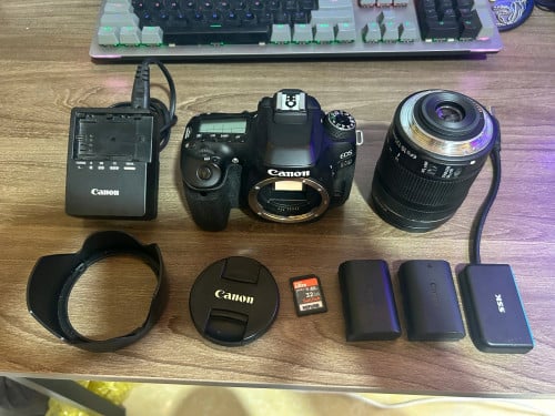 Canon EOS 80D + len 18mm-135mm+32G storage