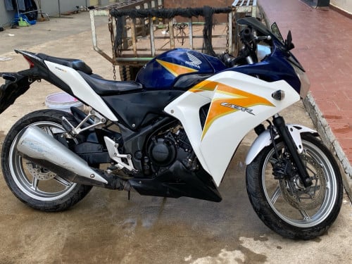 CBR 250R Year 2014 ABS មាន ID ត្រឹមត្រូវ