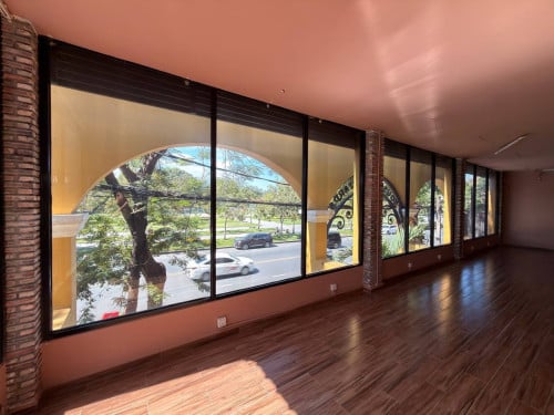 Commercial Shop For Rent Along Main Road Near Royal Palace and Naga, 02 Floors, 3,200$, Main Road