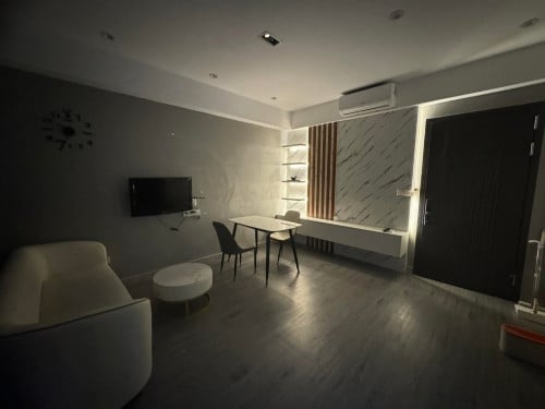 Condo Time Square 3 For Sell (卖）