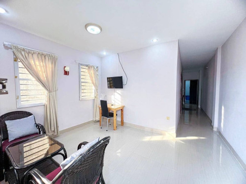 Cozy 1 Bedroom Apartment for RENT near TK Avenue