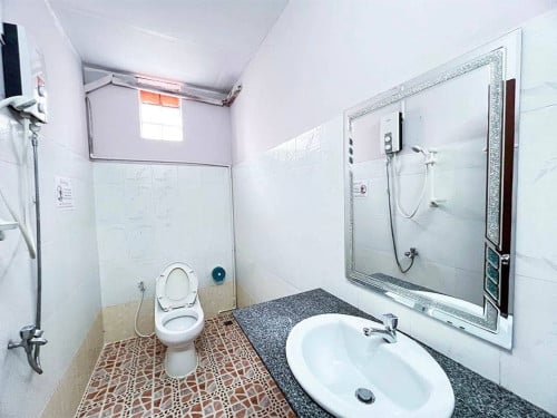 Cozy 1 Bedroom Apartment for RENT near TK Avenue