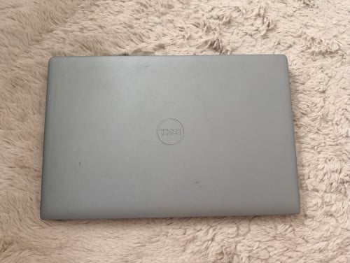 Dell Latitude 5530