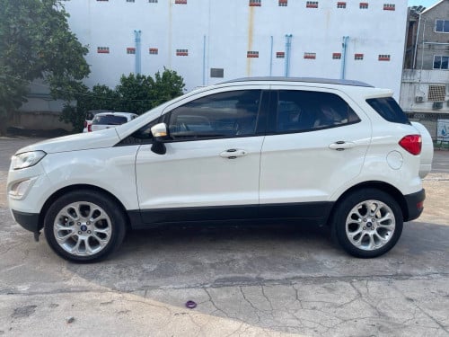 Ford Ecosport 014 Full Option ម្ចាស់ដើមទី1 ទឹកថ្នាំZinម៉ាជុំ