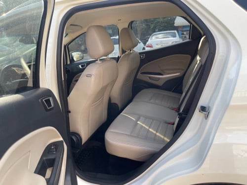 Ford Ecosport 014 Full Option ម្ចាស់ដើមទី1 ទឹកថ្នាំZinម៉ាជុំ