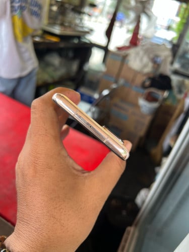 Hawai p40 sim2 / 8g 128g / global / zin / 98%
