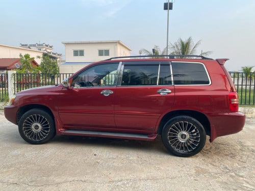 Hi,V4 P1 ឡានស្អាត​ 2002
