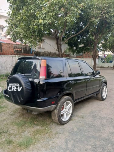 Honda CR-V ឆ្នាំ98