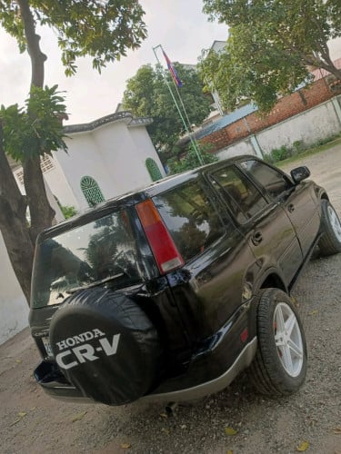 Honda CR-V ឆ្នាំ98