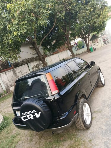 Honda CR-V ឆ្នាំ98