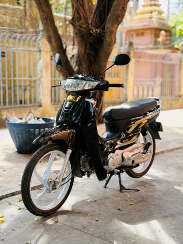 Honda dream 026