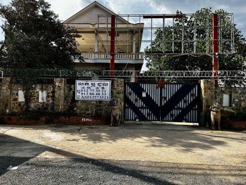 House & land for rent