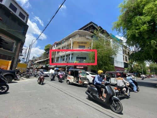House for sale in Doun Penh