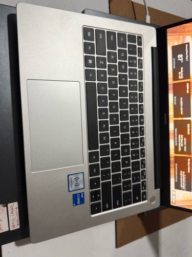 HUAWEI I5-13gen 16g 512g 14inch