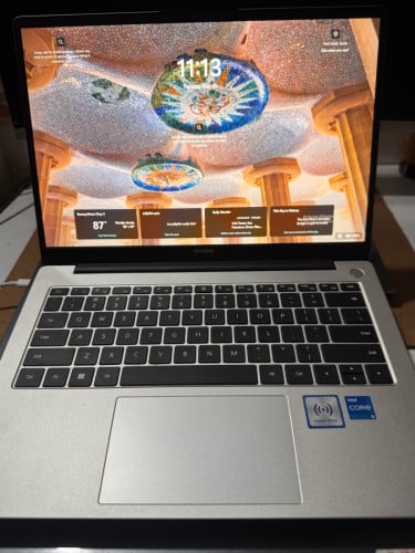 HUAWEI I5-13gen 16g 512g 14inch