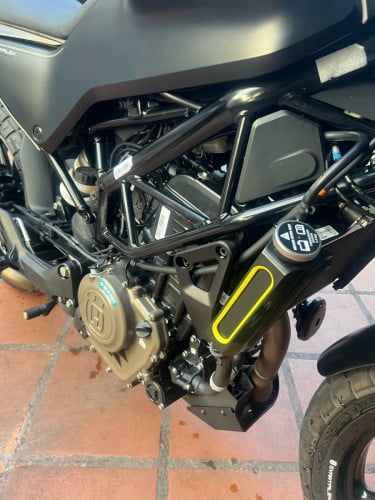 HUSQVARNA SVARTPILEN សេរី2022