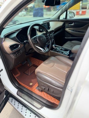 Hyundai Santa Fe 019 ម៉ាស៊ូត កៅអីបីជួរ full option ឡានក្រុមហ៊ុន Camera360