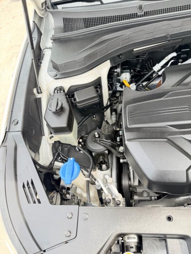 Hyundai Santa Fe 019 ម៉ាស៊ូត កៅអីបីជួរ full option ឡានក្រុមហ៊ុន Camera360