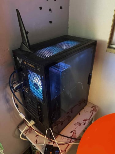 i5-13400, RAM 32GB, VGA RTX 4060
