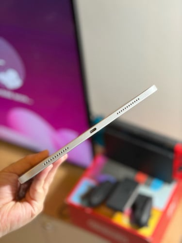IPad (A16) 256g - ពណ៍ ប្រាក់