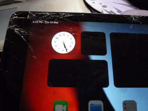 Ipad Air2, 64Gb,SIM+Wifi,បែកអេក្រង់ 35$