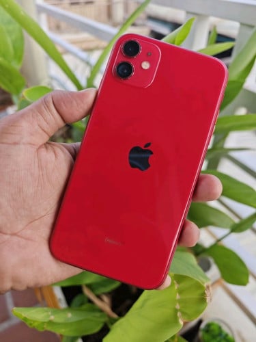 iPhone 11 64G អេក្រង់ហ្សុីន អត់ស្កេន(វៃដូរបាន)👉$125