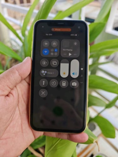 iPhone 11 64G អេក្រង់ហ្សុីន ស្កេន(វៃដូបាន)👉$155