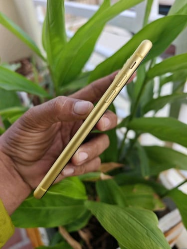 iPhone 11 64G អេក្រង់ហ្សុីន ស្កេន(វៃដូបាន)👉$155