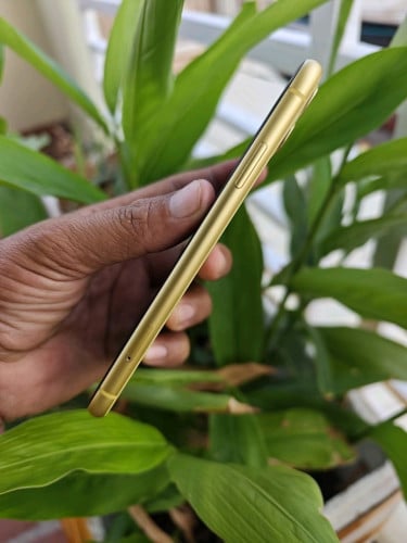 iPhone 11 64G អេក្រង់ហ្សុីន ស្កេន(វៃដូបាន)👉$155