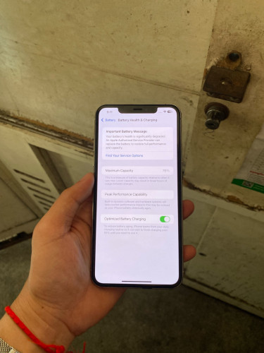 iPhone 11 Pro Max 64G ស្អាត98.99%