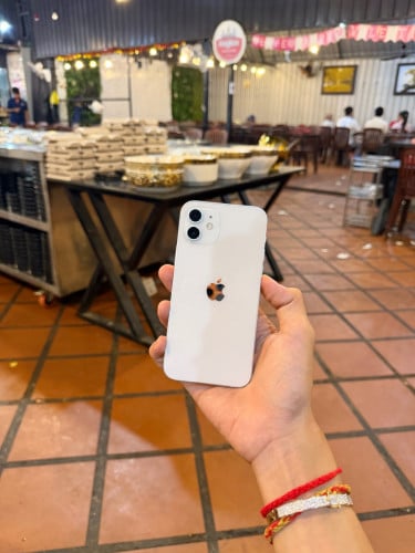 iPhone 12 128GB សានុំសុីនណែន ទើបកាត់ តម្លៃ 170$