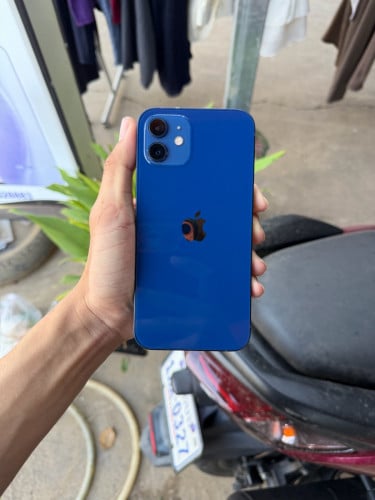 IPhone 12 LL 64G 105$