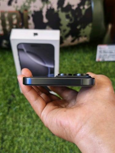 Iphone 16 Pro Max Black kuru LL/A ESIM2  256GB ចូល99% 🔋ថ្ម96%