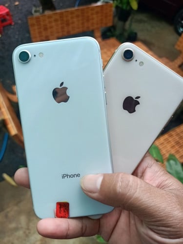 iphone 8 2ដើម