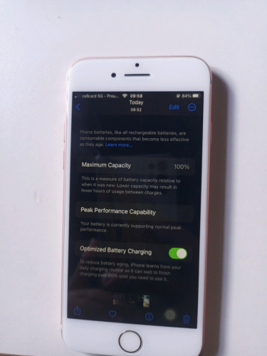 Iphone 8 (64G), ID ប្រើបាន