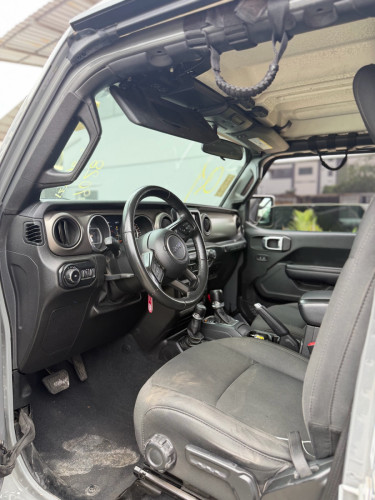 JEEP WRANGLER SPORT S ឆ្នាំ 019
