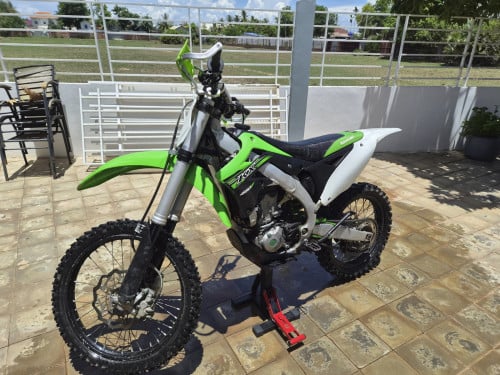 Kawasaki KX450F