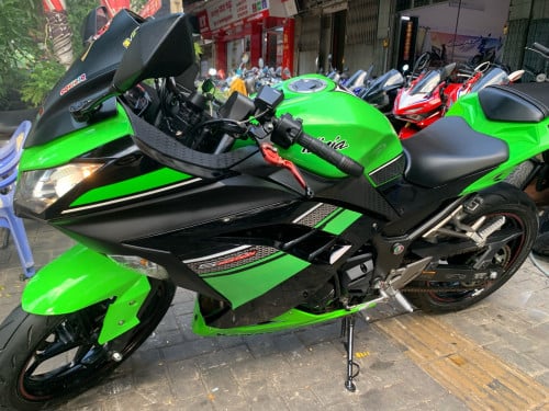 Kawasaki ninja 250 2017 abs 99% ជប៉ុន