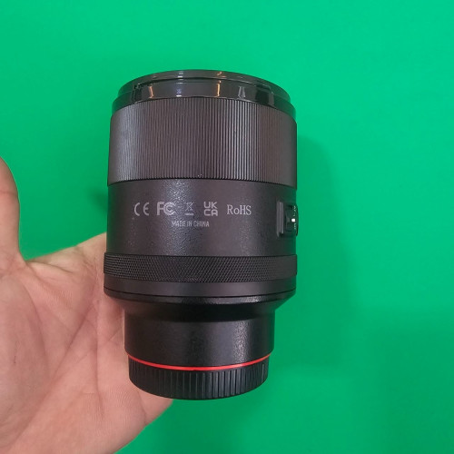 Len 85mm F1.4 L-mount Lumix S Full Frame Meike 349$ condition 97%