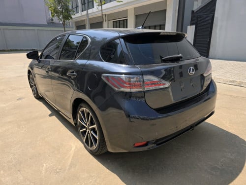 Lexus CT 200 h Full Premium 2011 Gray