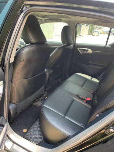 Lexus CT200H Premium year 2013