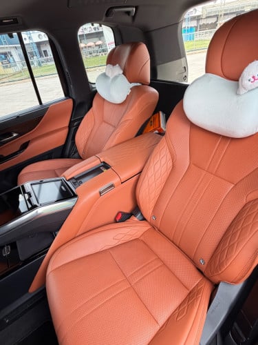 Lexus LX600 2023 VIP 4 Seats (Spec Arab, 9000km)