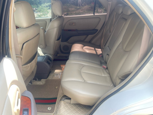 Lexus RX300 1999 ប៉ុង1