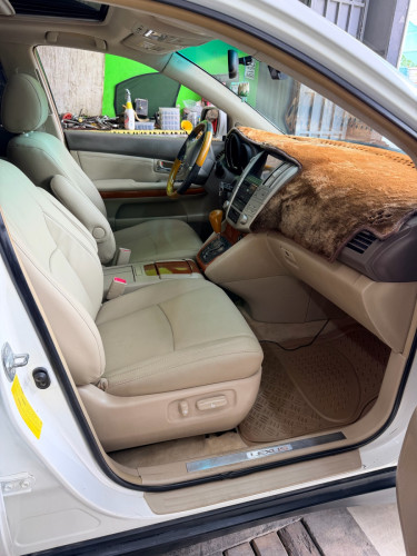 Lexus Rx330 ប៉ុង១