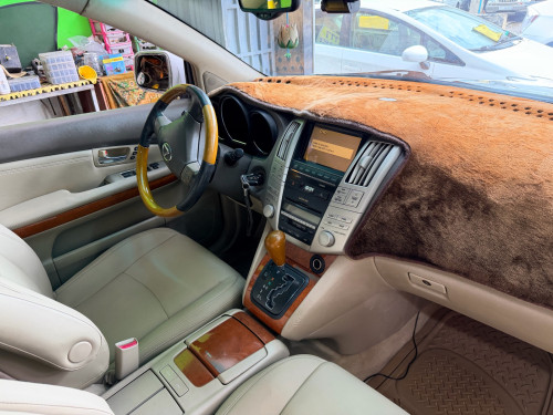 Lexus Rx330 ប៉ុង១
